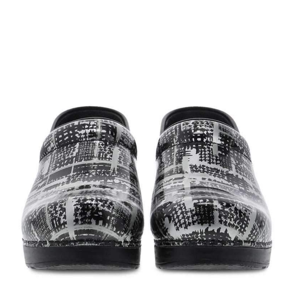 Dansko Professional Nurse's Shoes Block Print Patent Leather Clogs - Picture 2 of 12